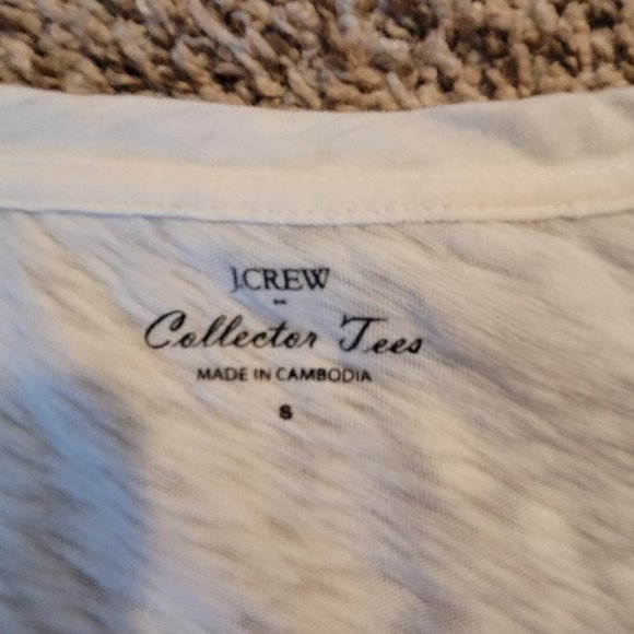 J Crew Factory Graphic T Shirt - Picture 3 of 3